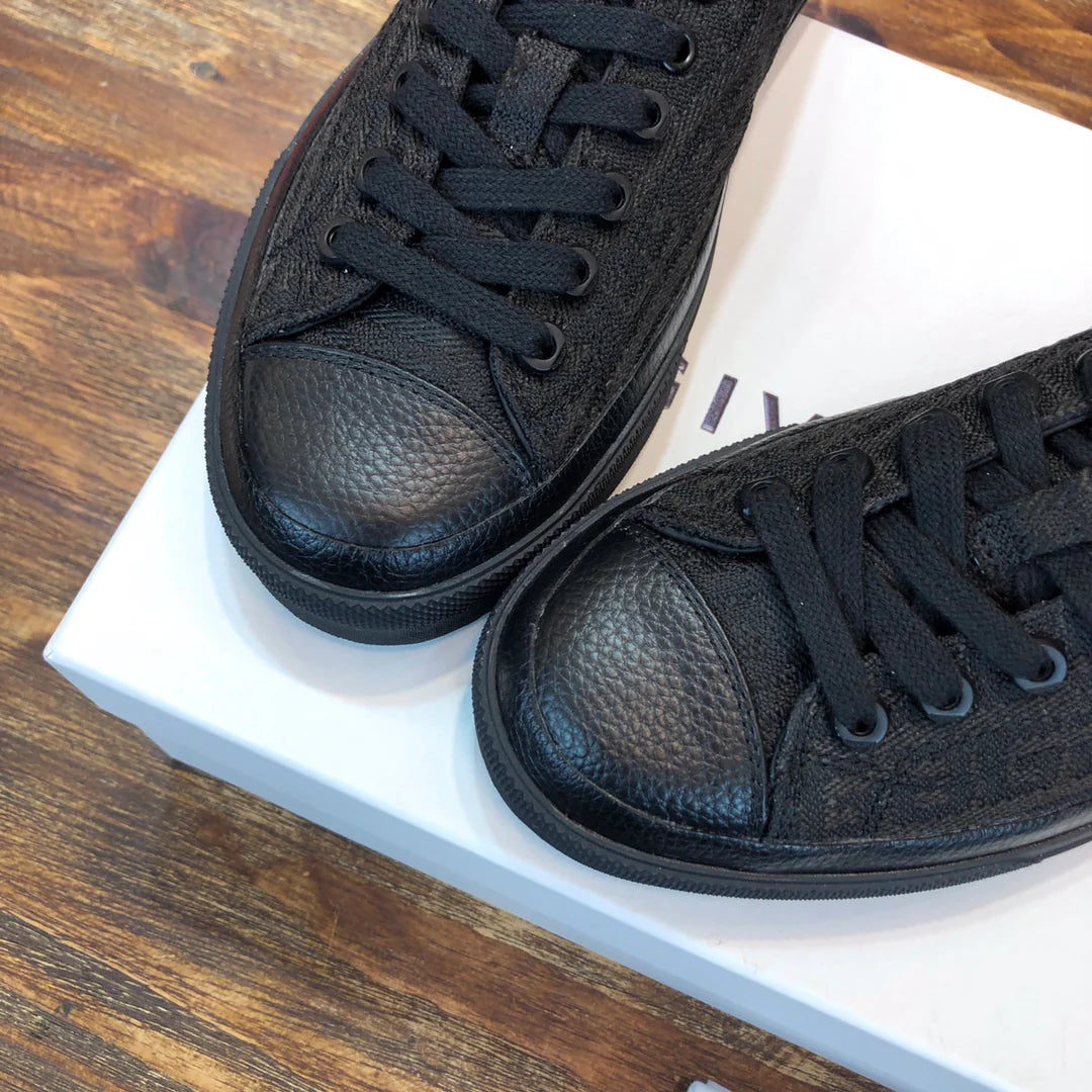 GVC SNEAKER