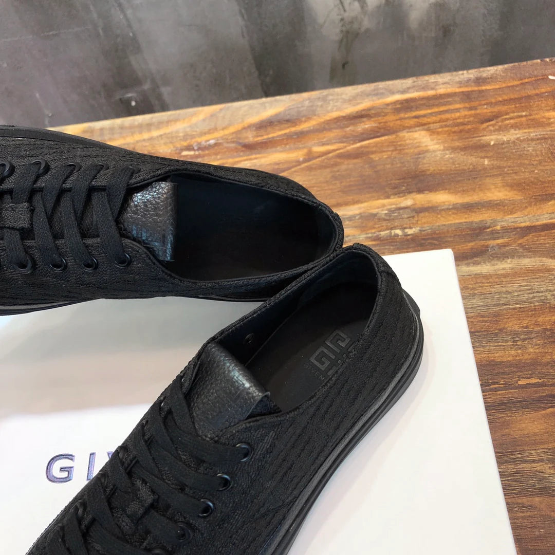 GVC SNEAKER