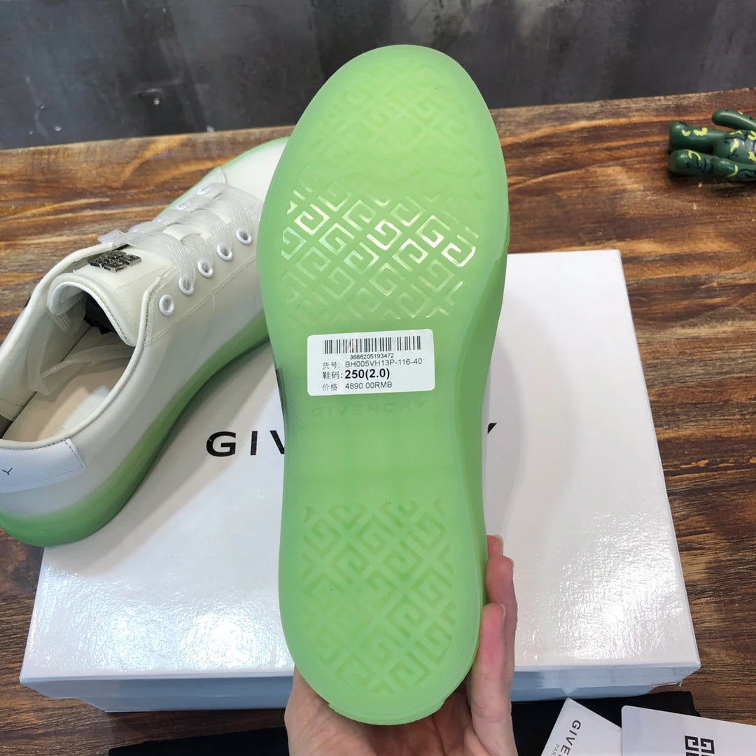 GVC SNEAKER