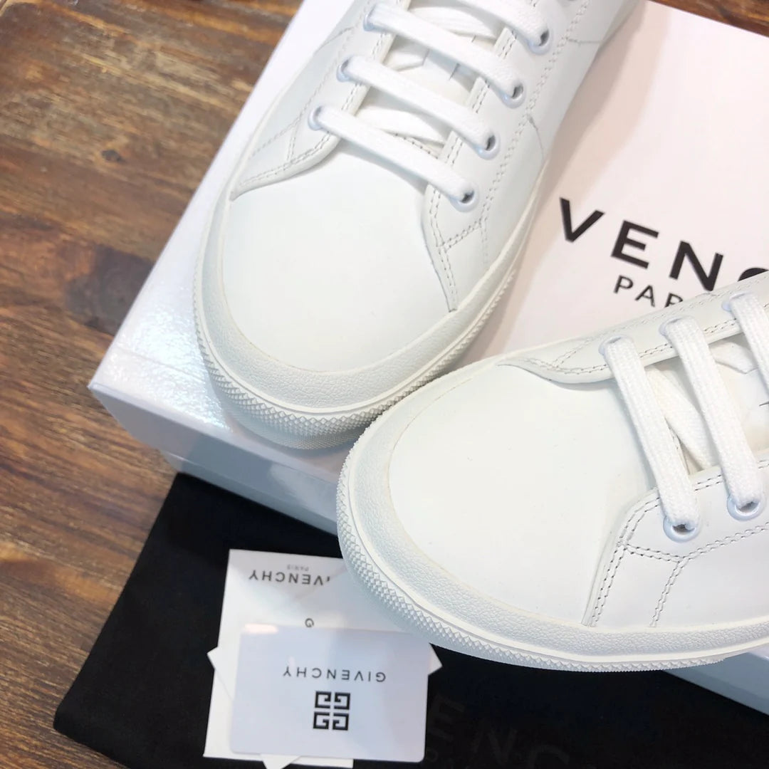 GVC SNEAKER