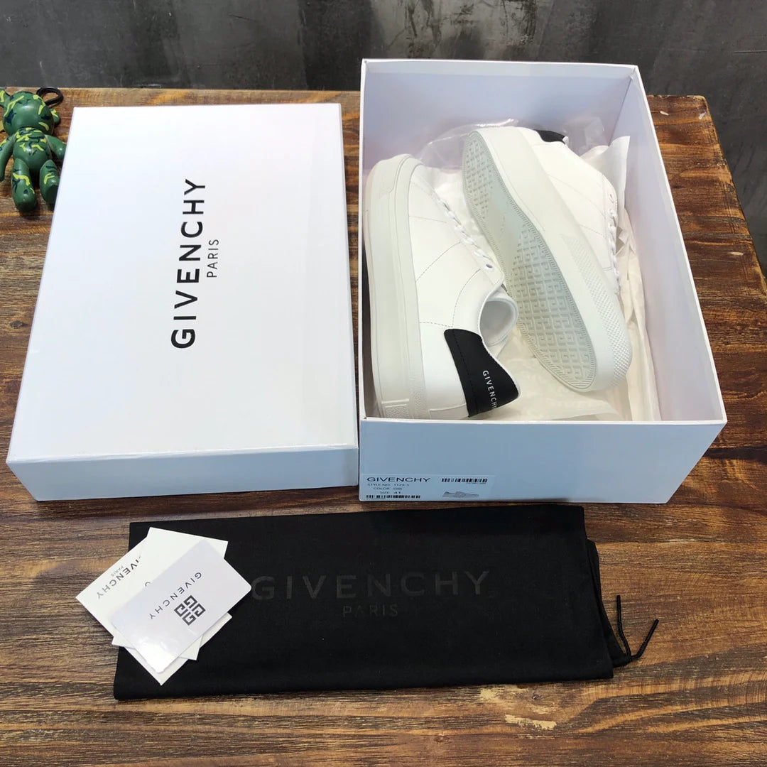 GVC SNEAKER