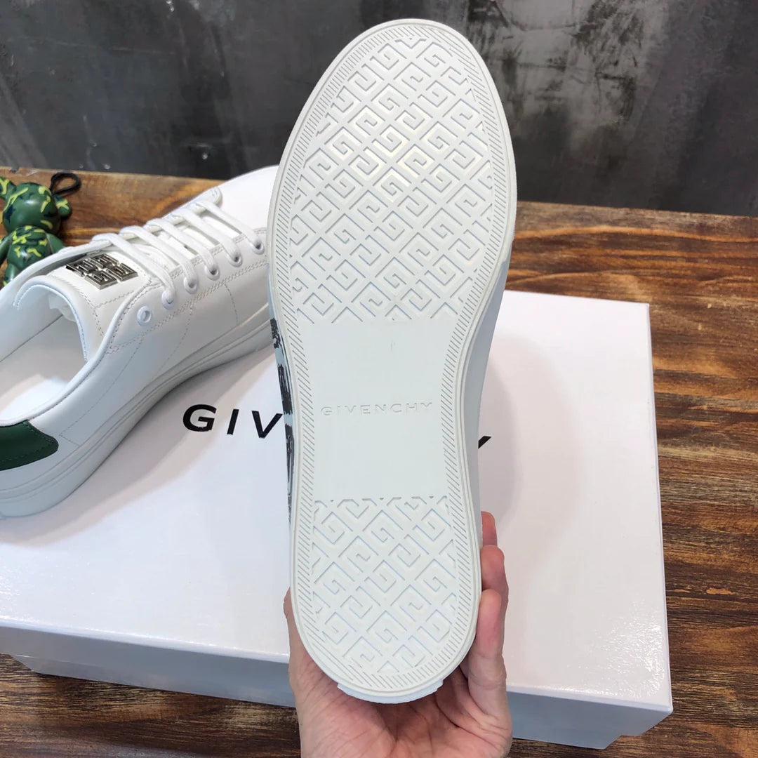 GVC SNEAKER
