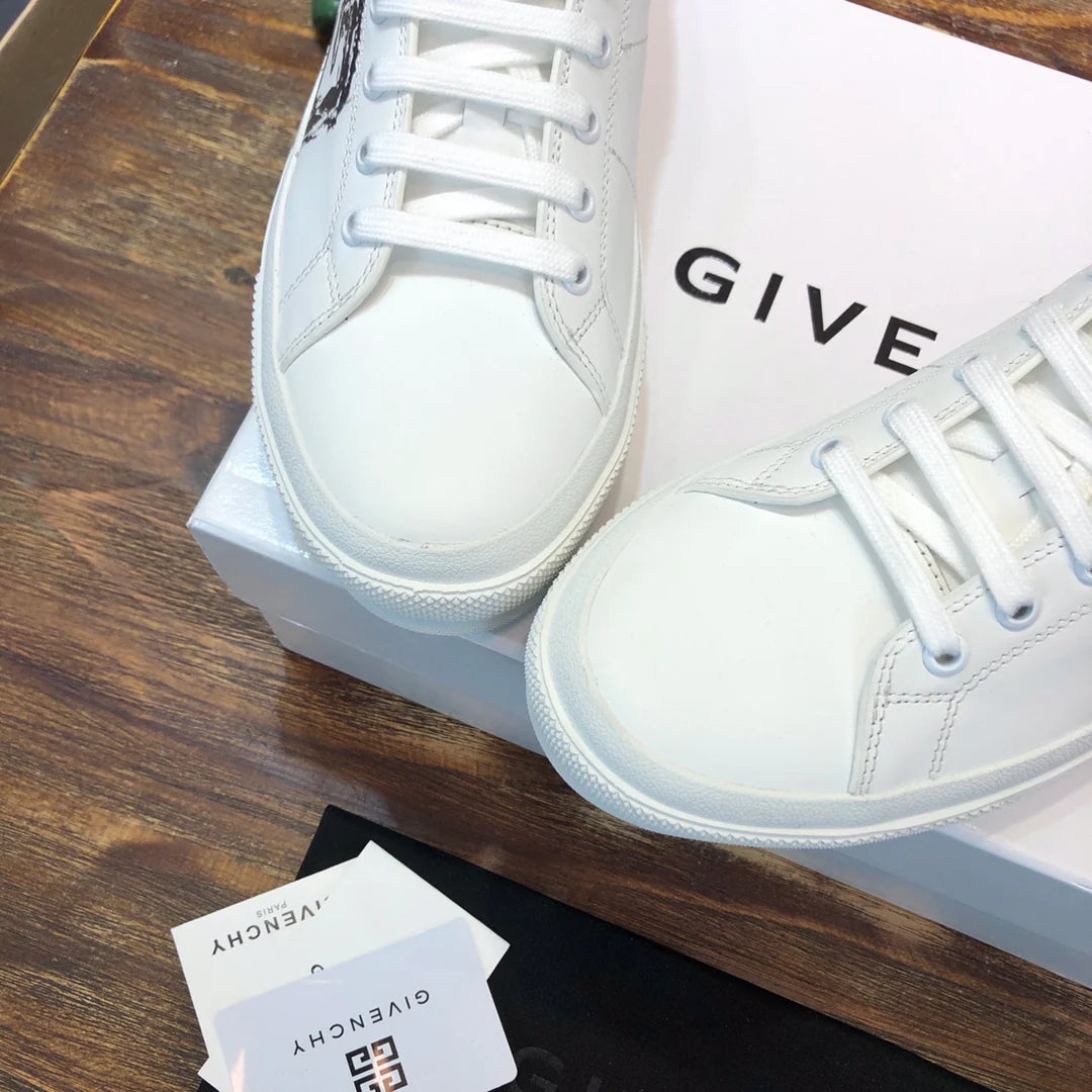 GVC SNEAKER