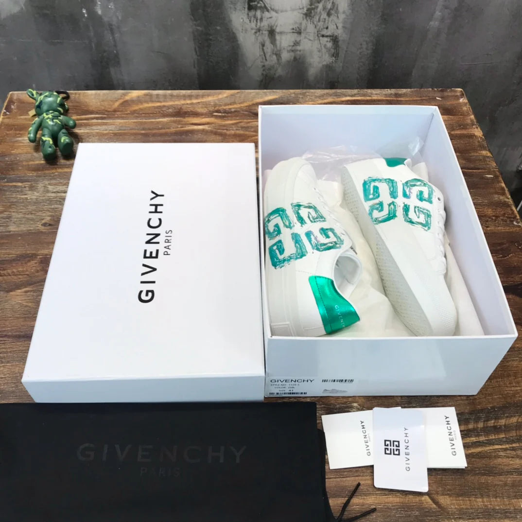 GVC SNEAKER