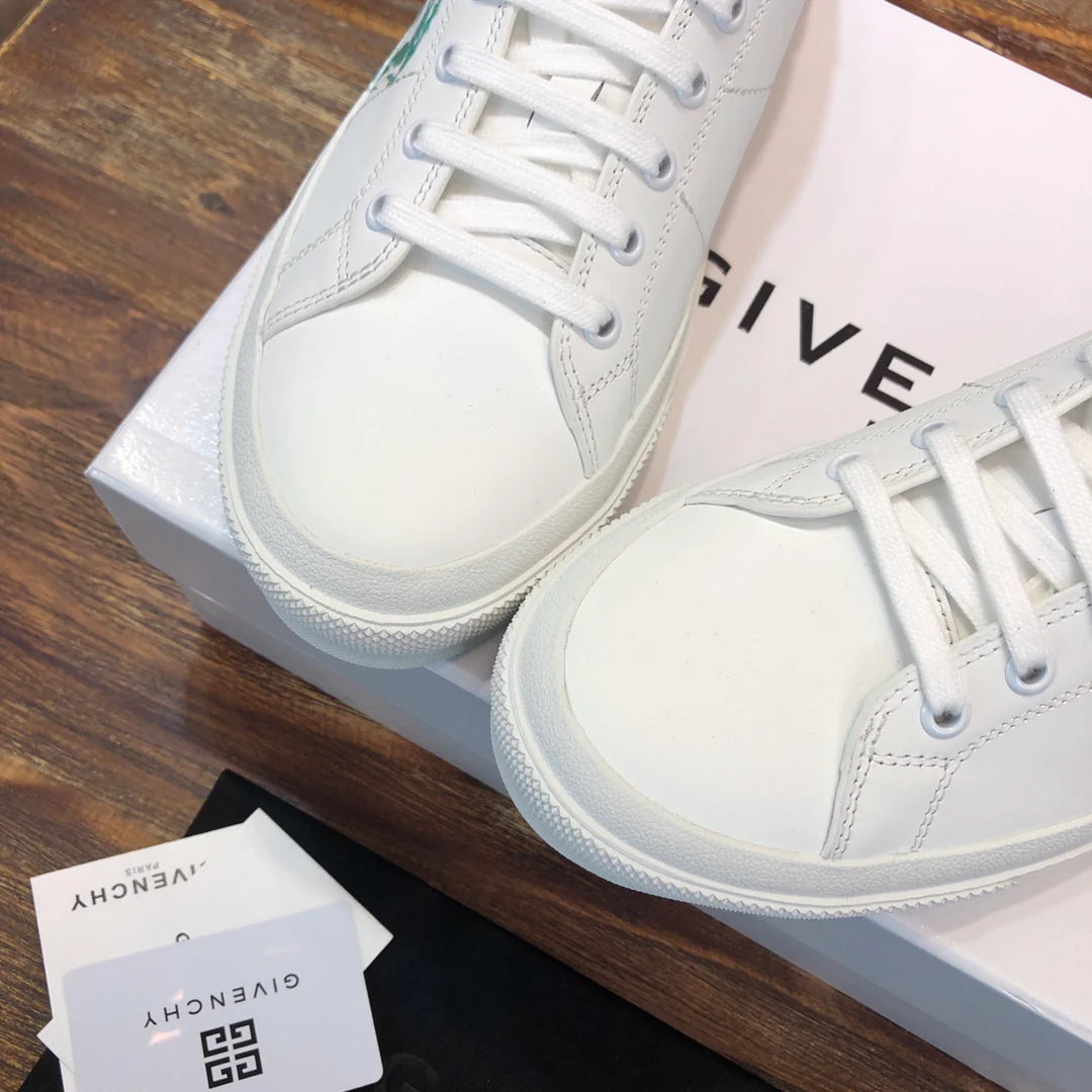 GVC SNEAKER