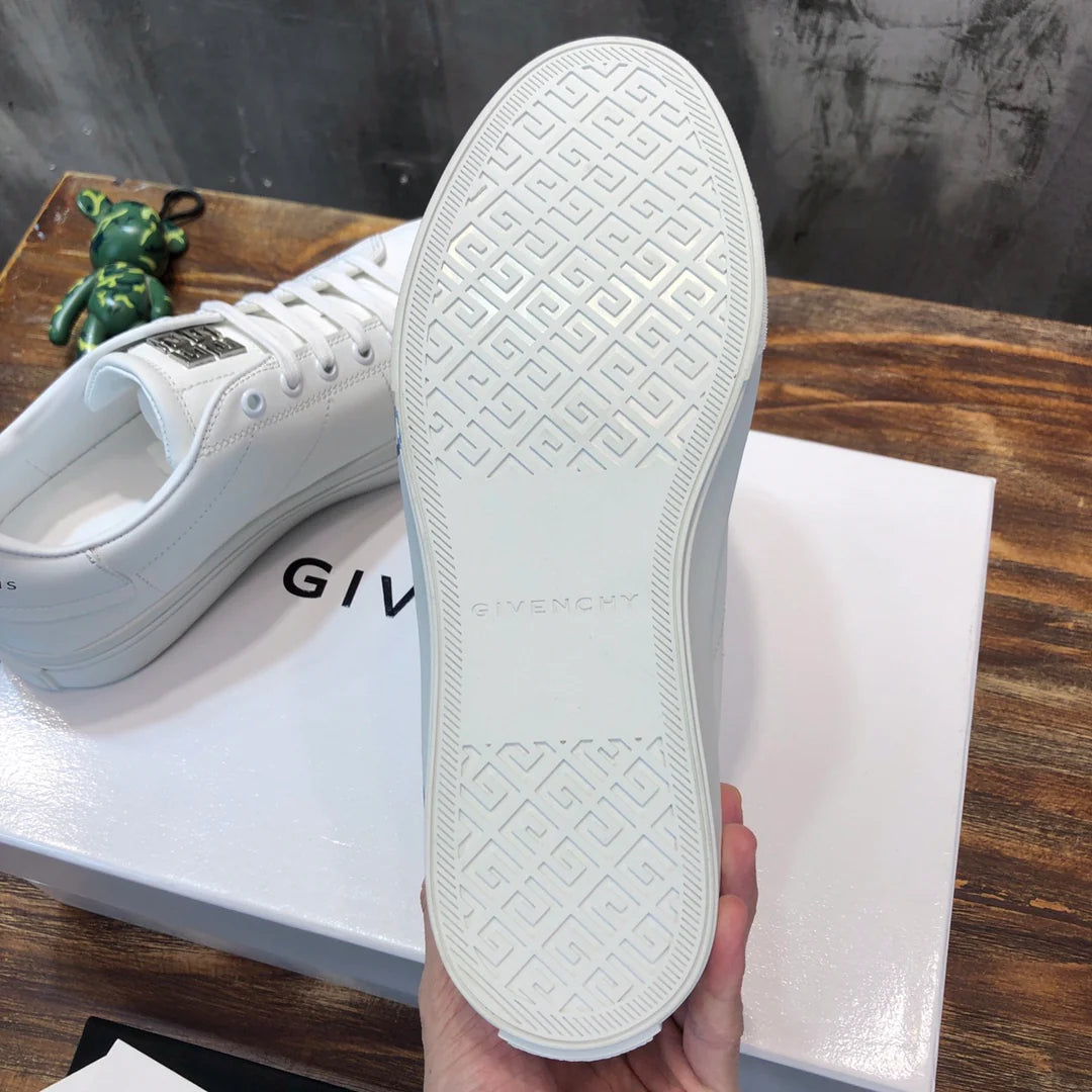 GVC SNEAKER