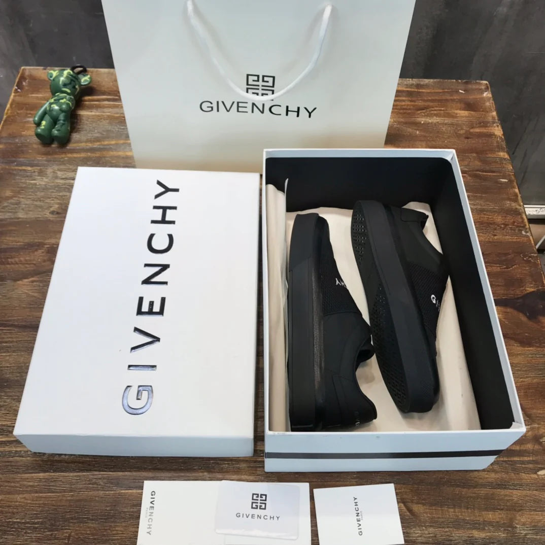GVC SNEAKER