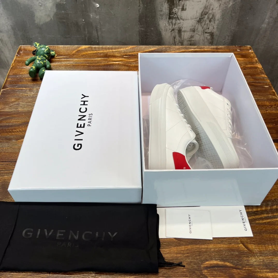 GVC SNEAKER