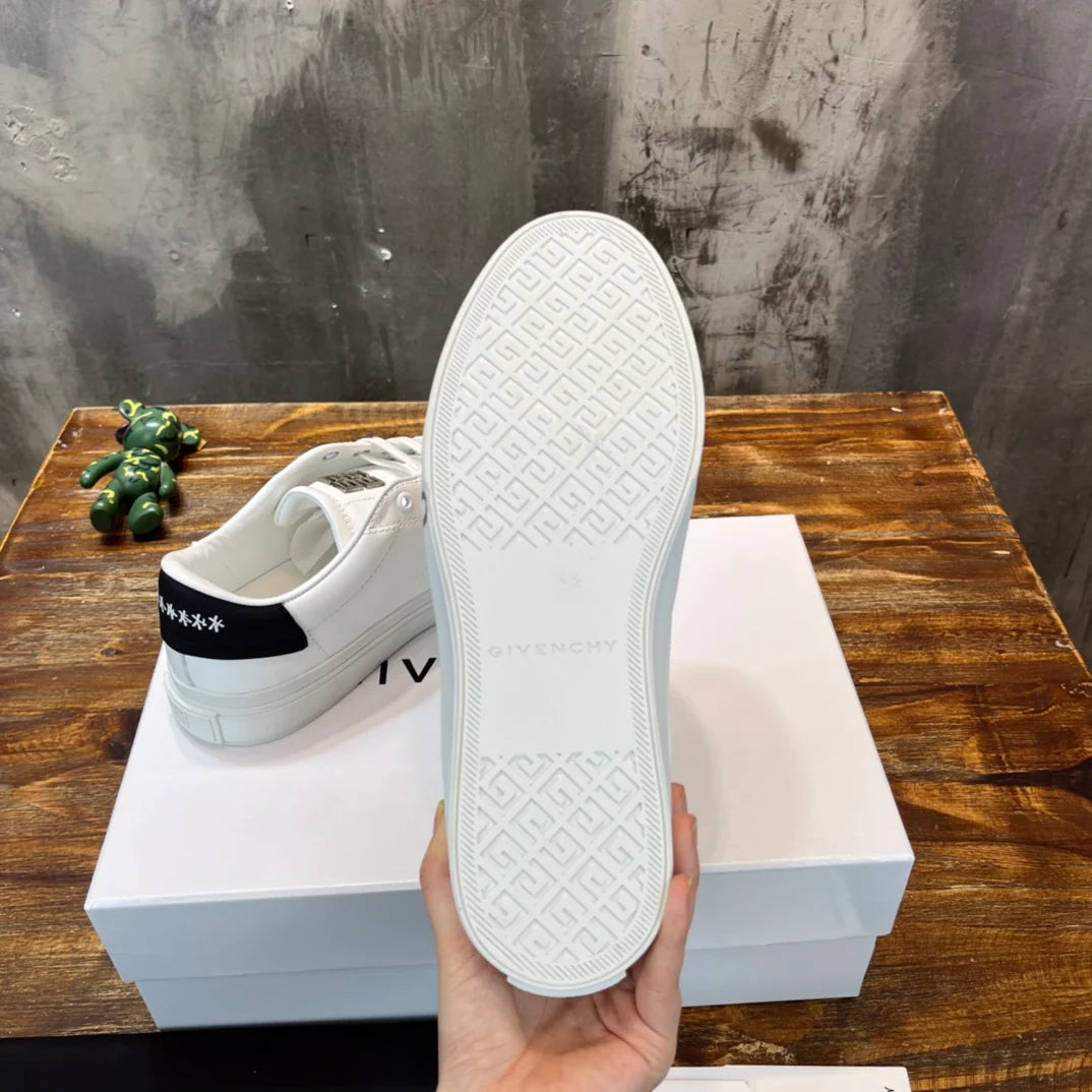 GVC SNEAKER