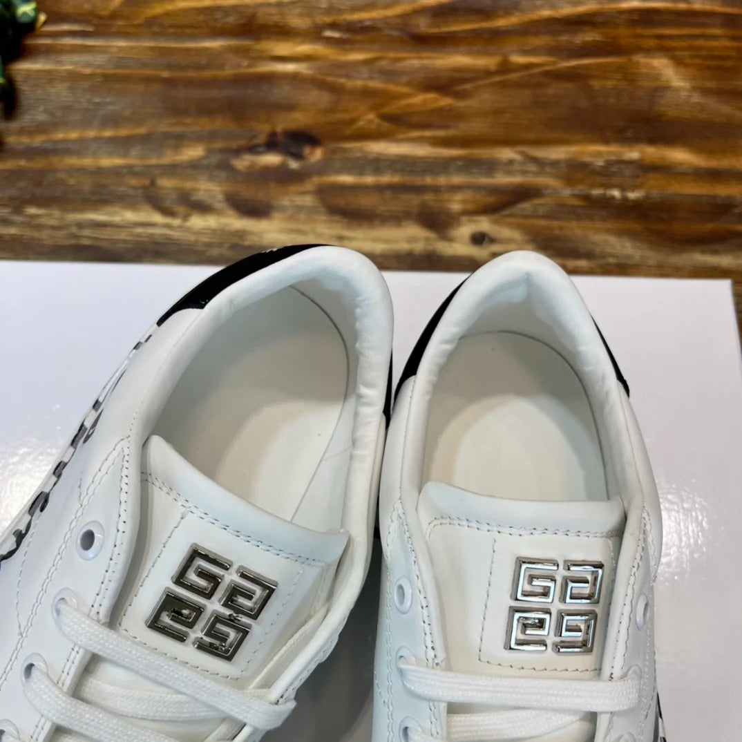 GVC SNEAKER