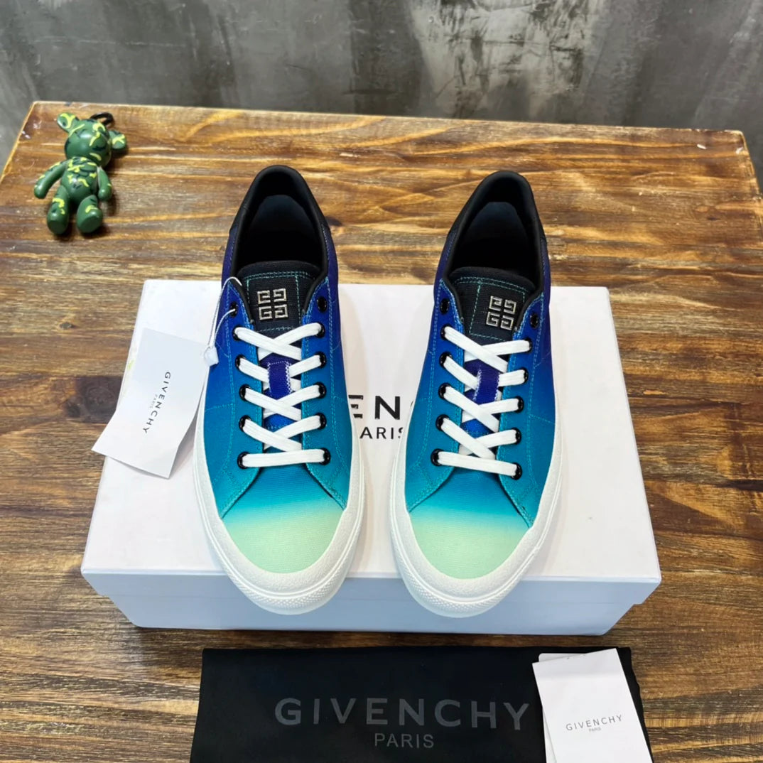 GVC SNEAKER