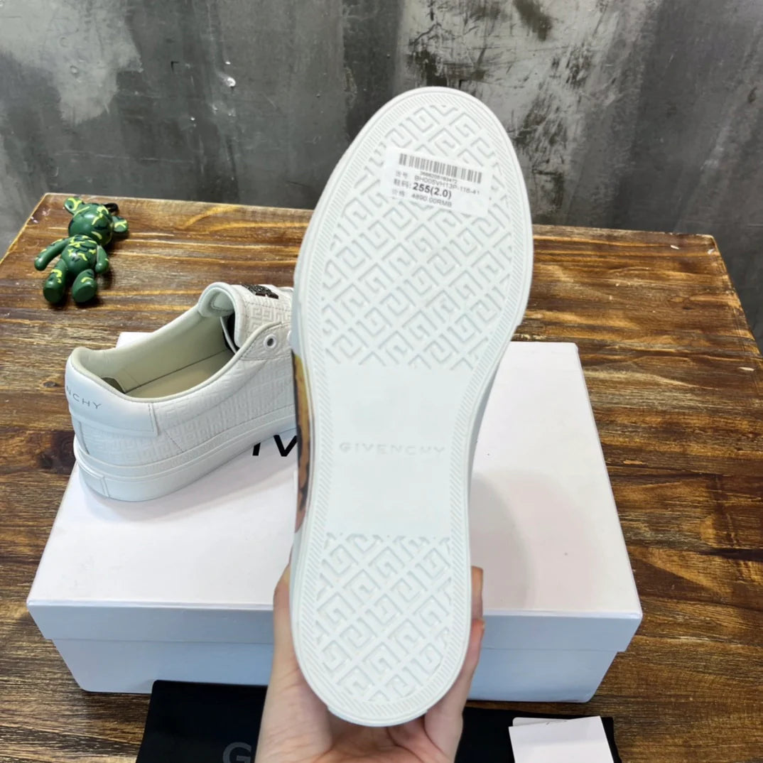 GVC SNEAKER