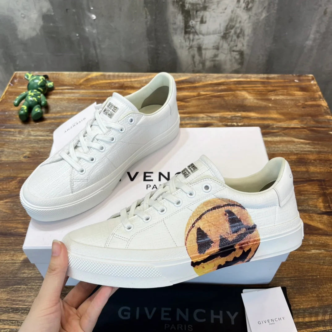 GVC SNEAKER