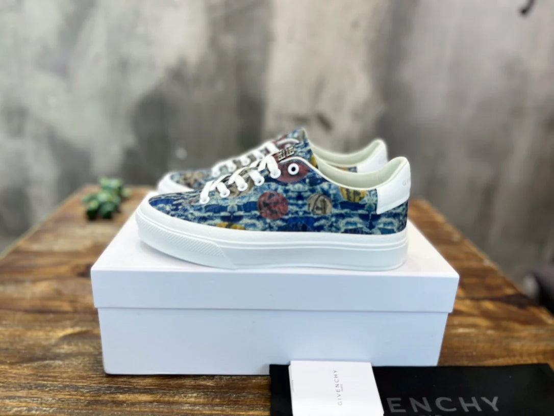 GVC SNEAKER