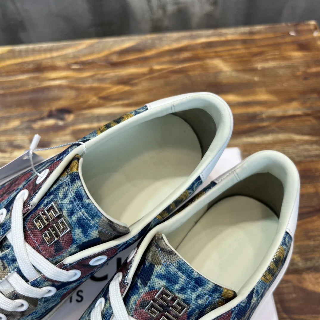 GVC SNEAKER