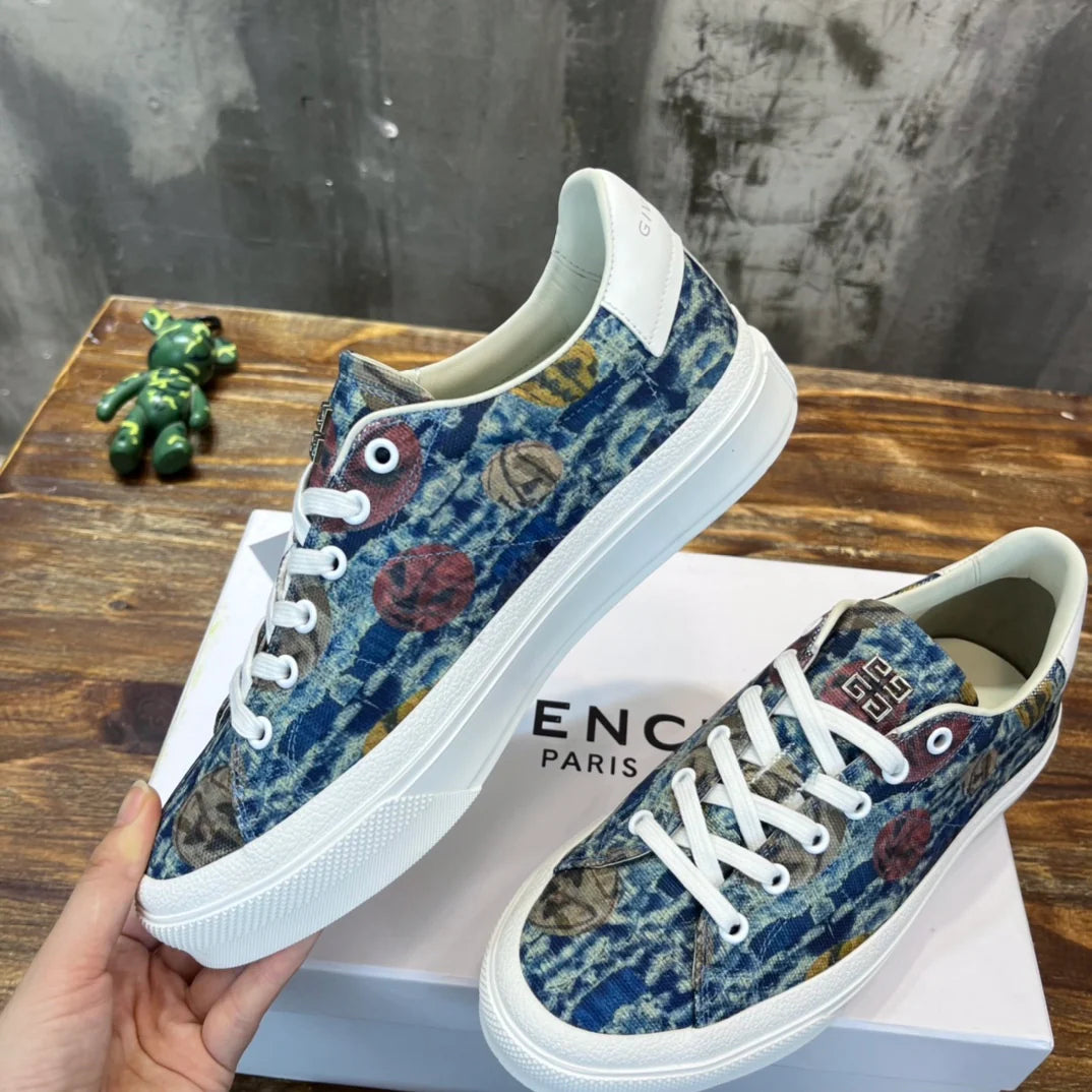 GVC SNEAKER
