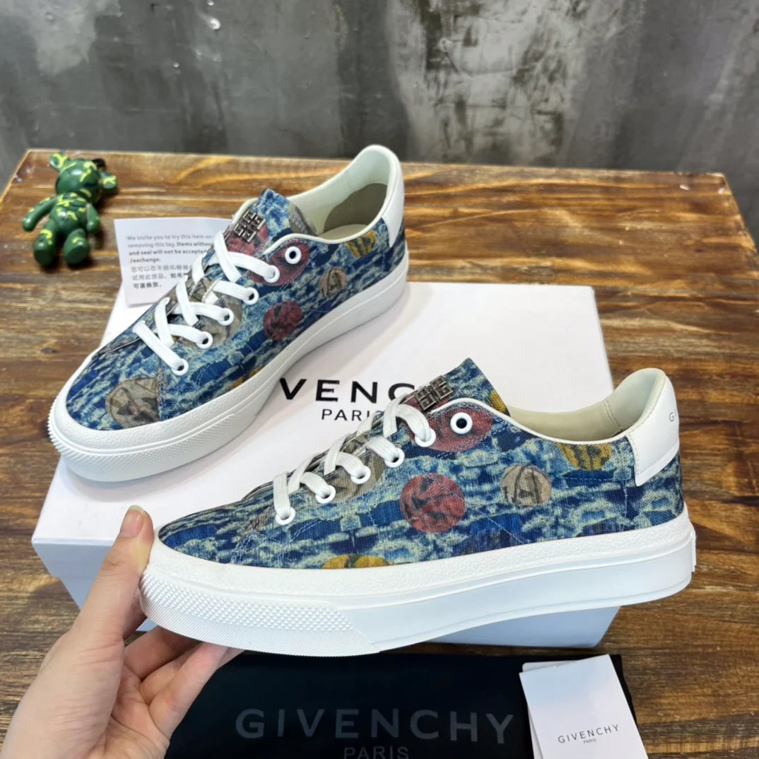 GVC SNEAKER