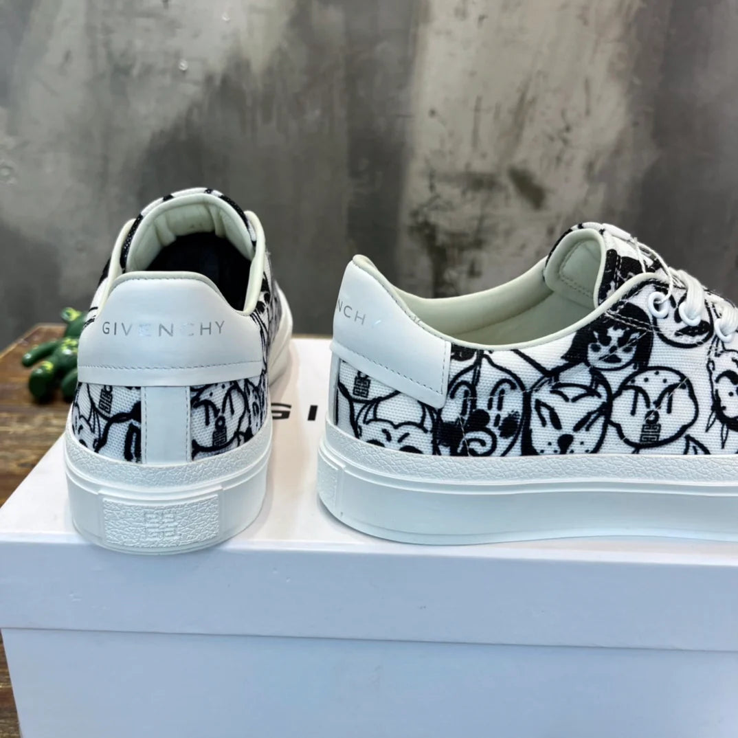GVC SNEAKER