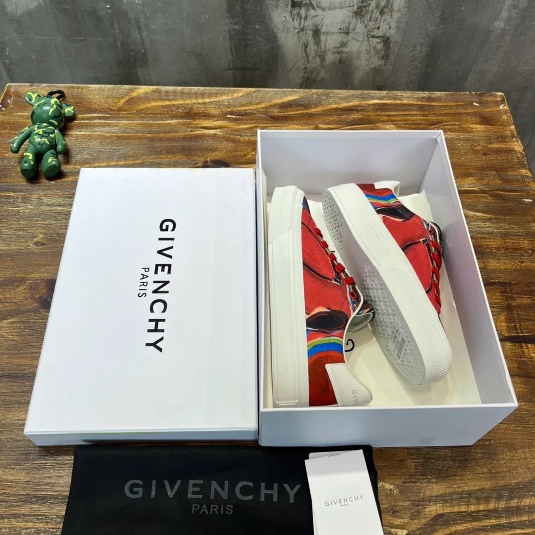 GVC SNEAKER