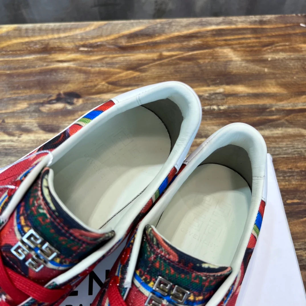 GVC SNEAKER