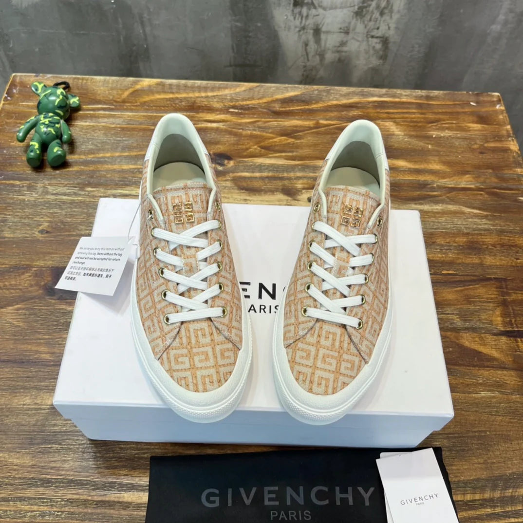 GVC SNEAKER