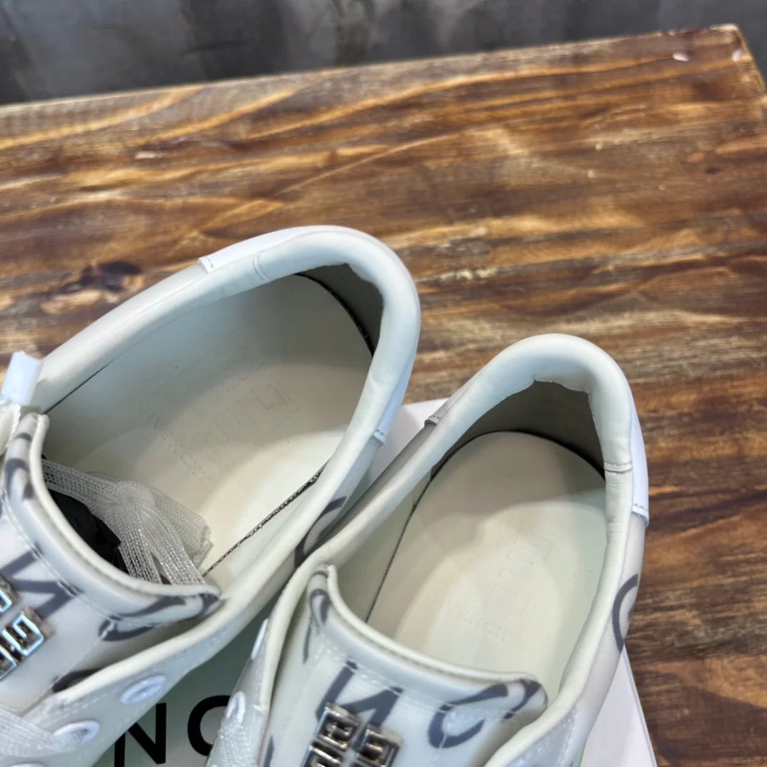 GVC SNEAKER