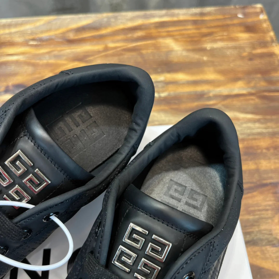 GVC SNEAKER
