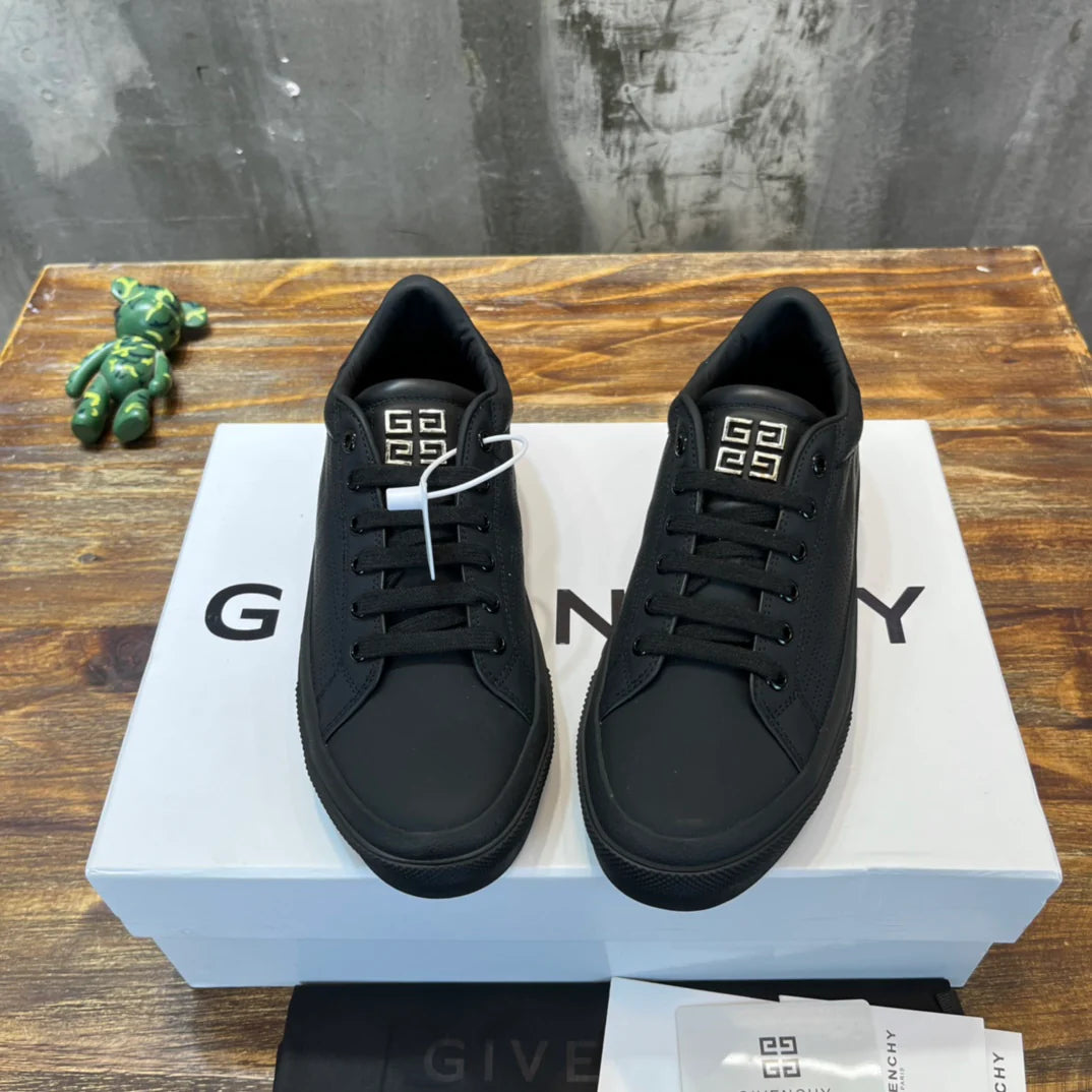 GVC SNEAKER