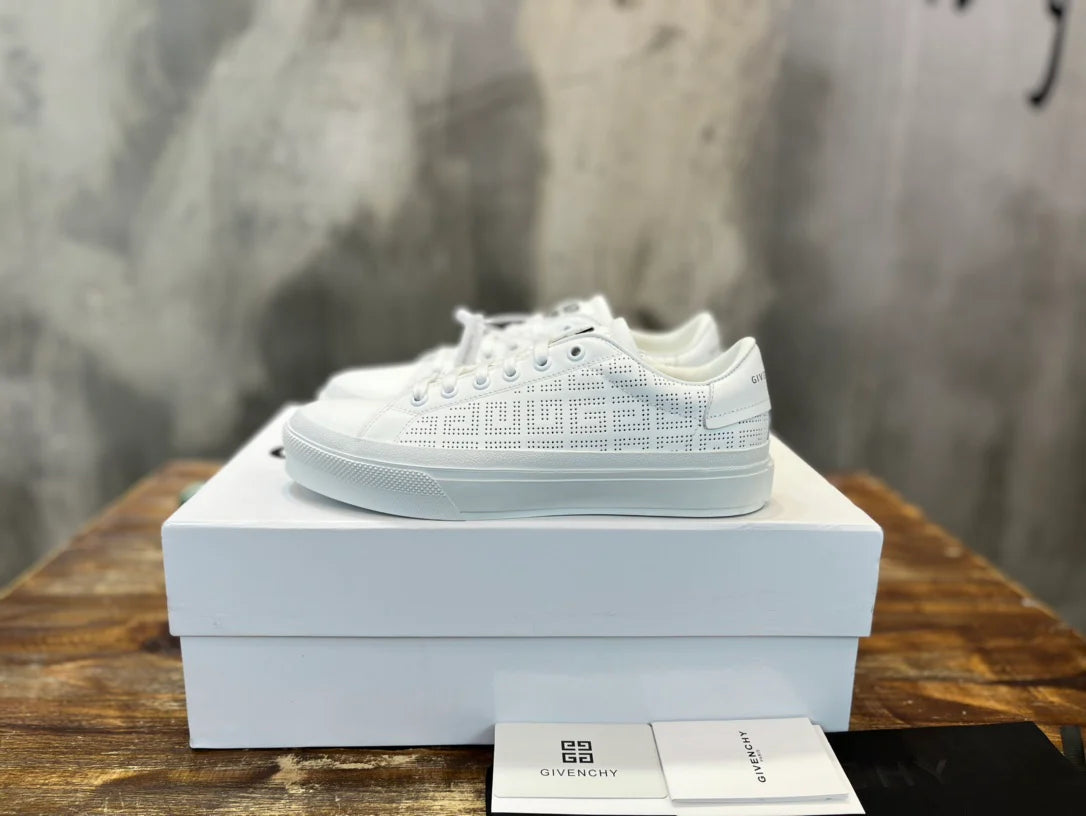 GVC SNEAKER