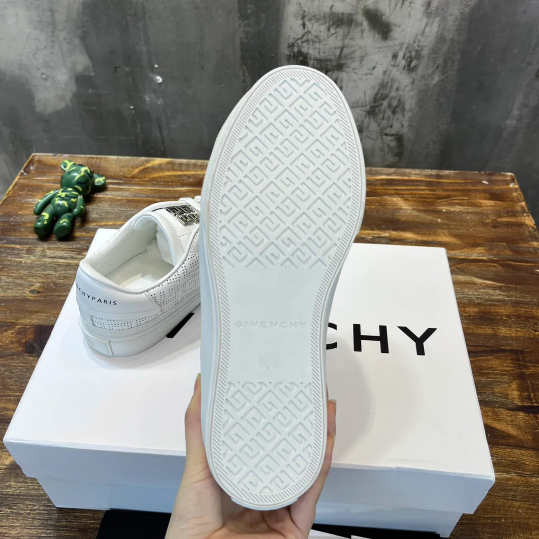 GVC SNEAKER