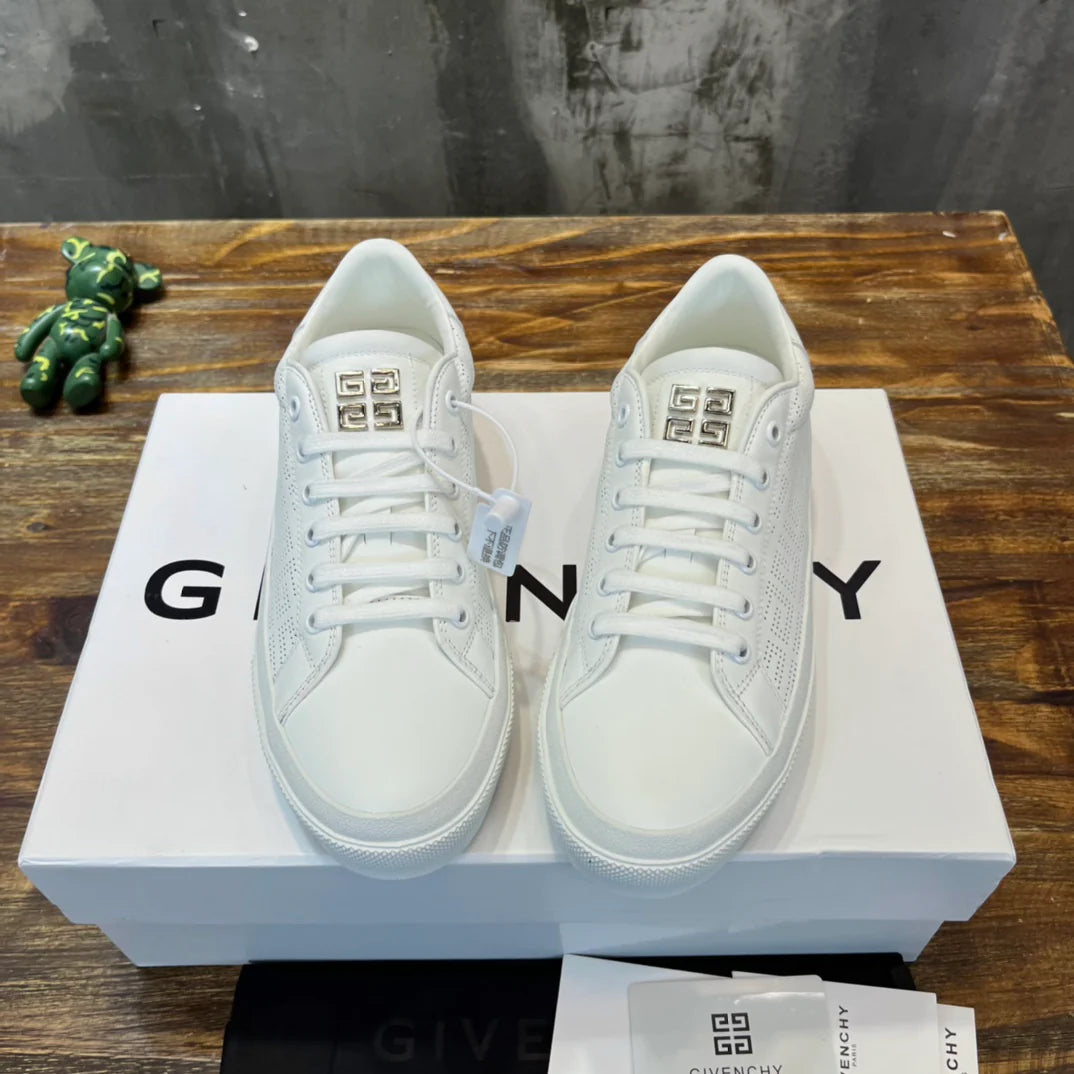 GVC SNEAKER