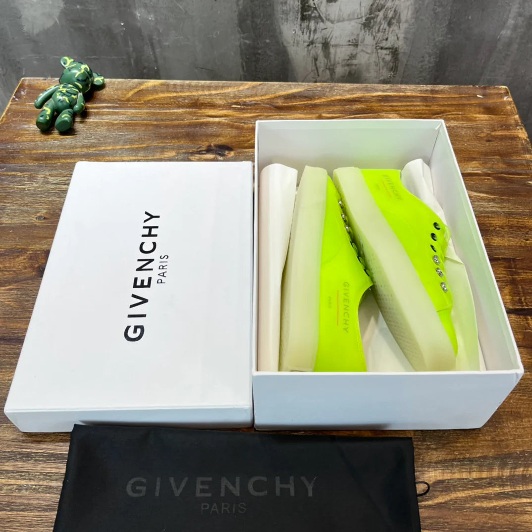 GVC SNEAKER