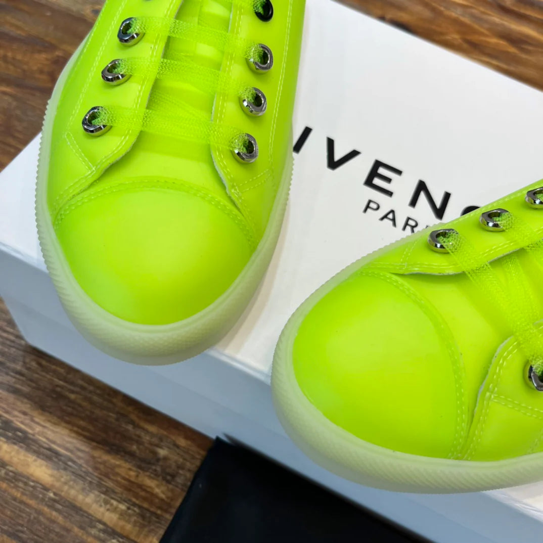 GVC SNEAKER