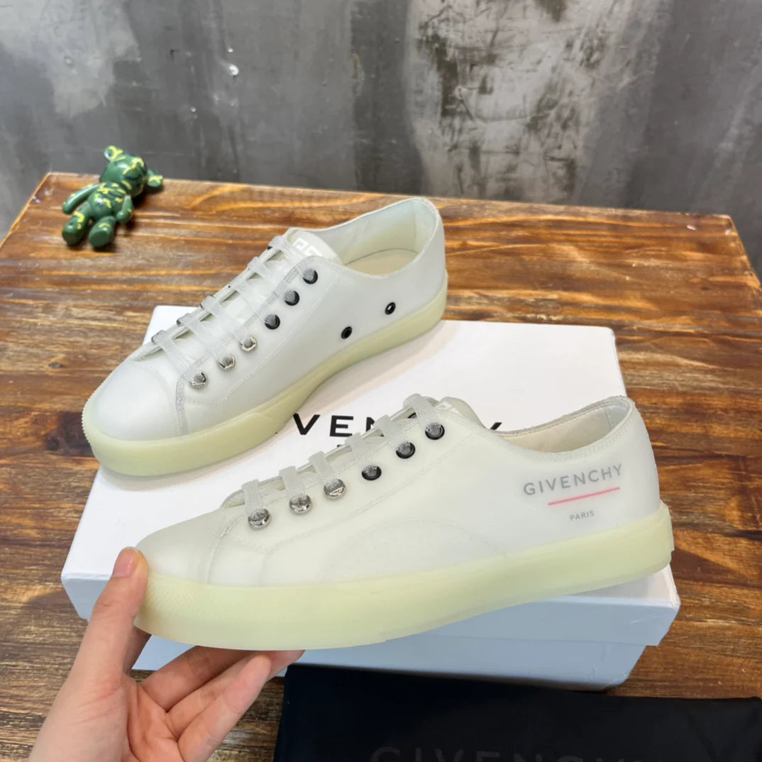GVC SNEAKER