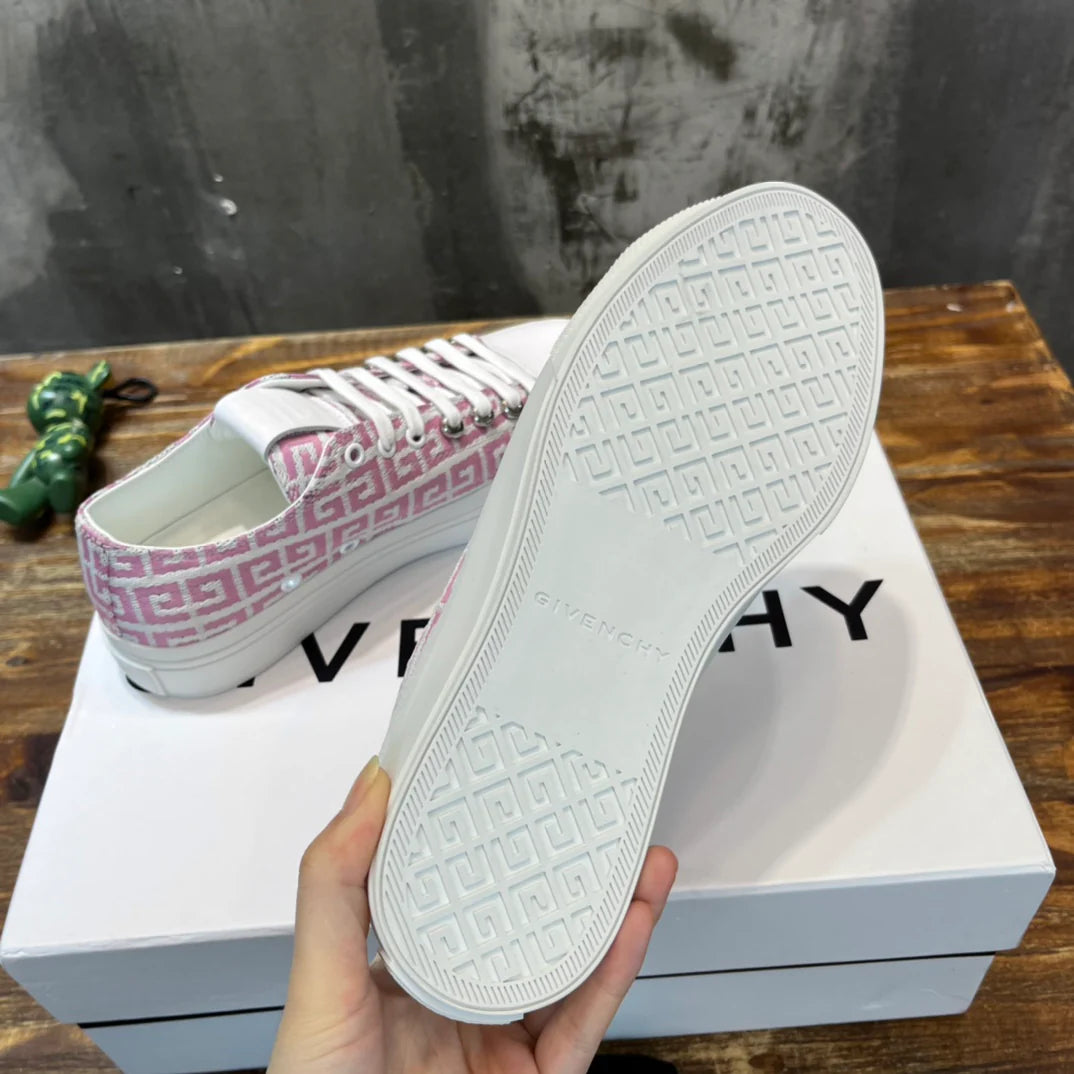 GVC SNEAKER
