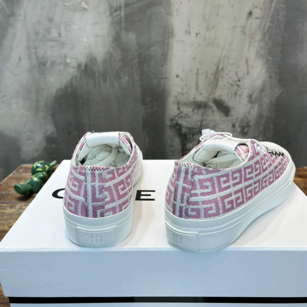 GVC SNEAKER