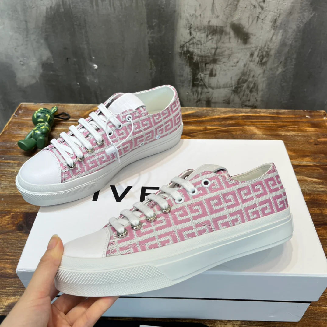 GVC SNEAKER