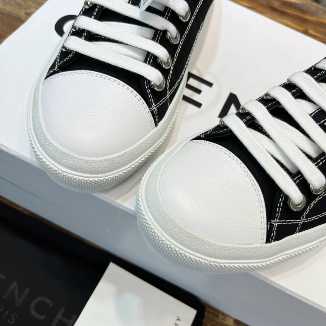 GVC SNEAKER