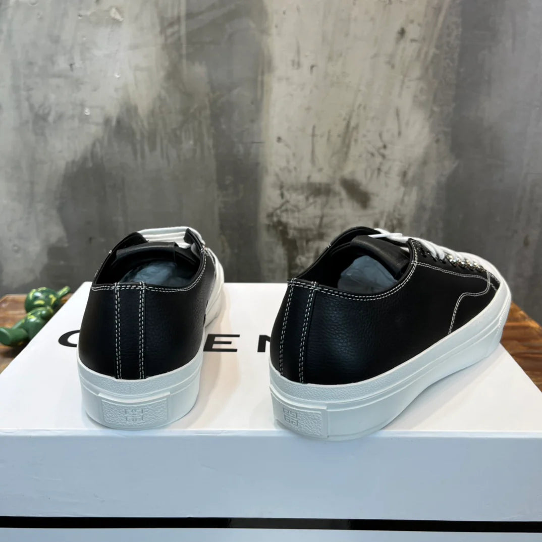 GVC SNEAKER