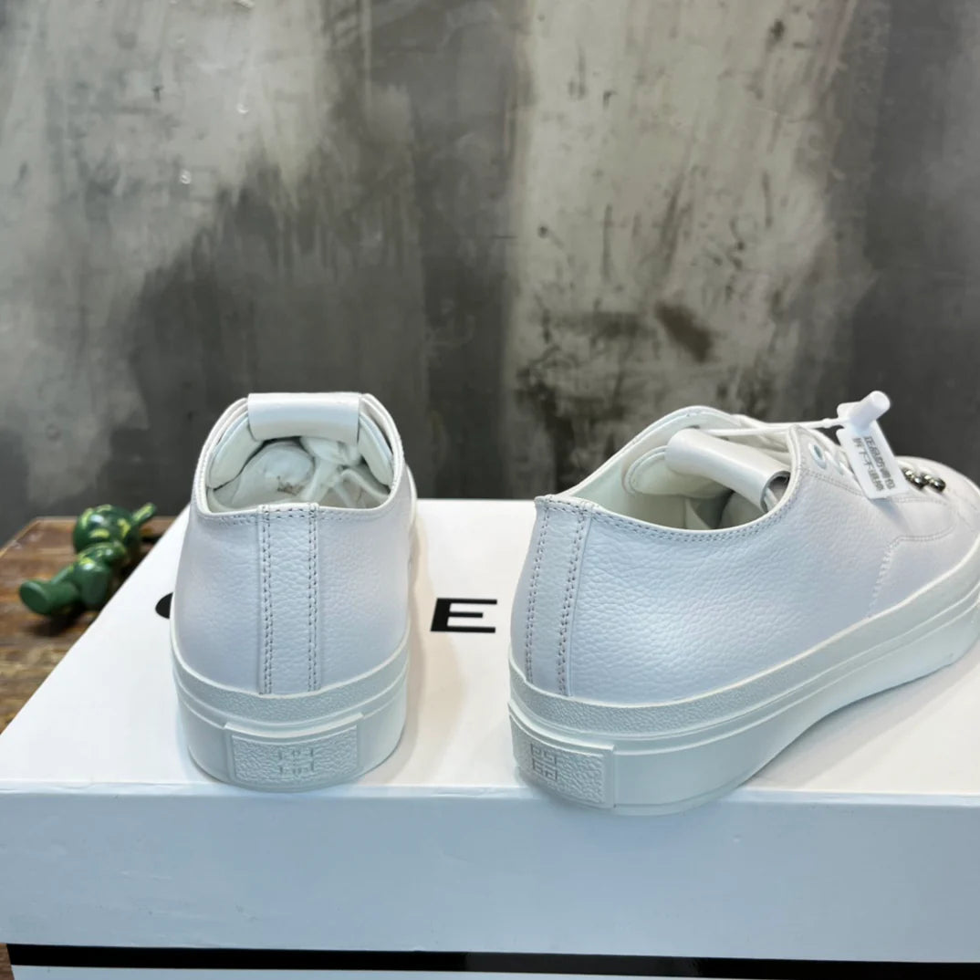 GVC SNEAKER