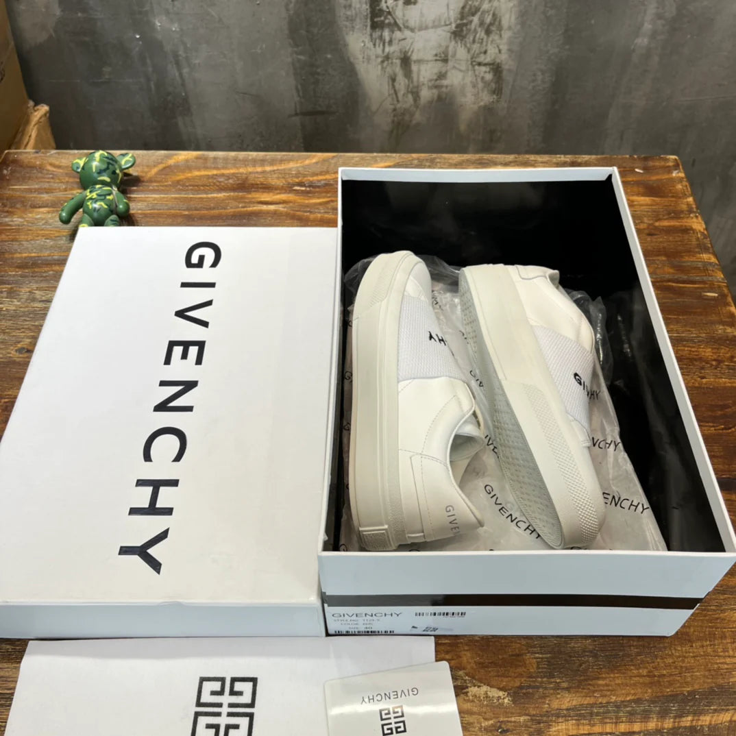 GVC SNEAKER