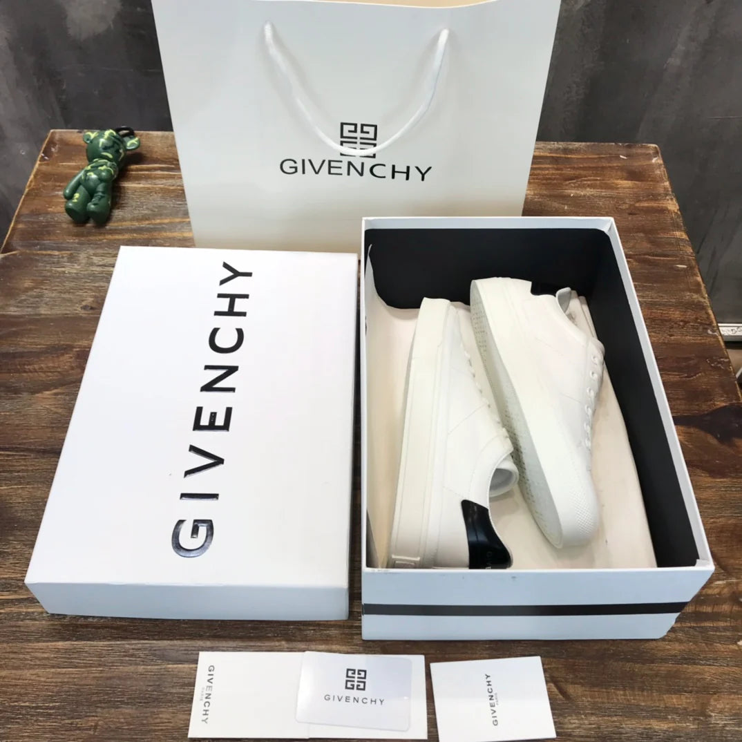 GVC SNEAKER