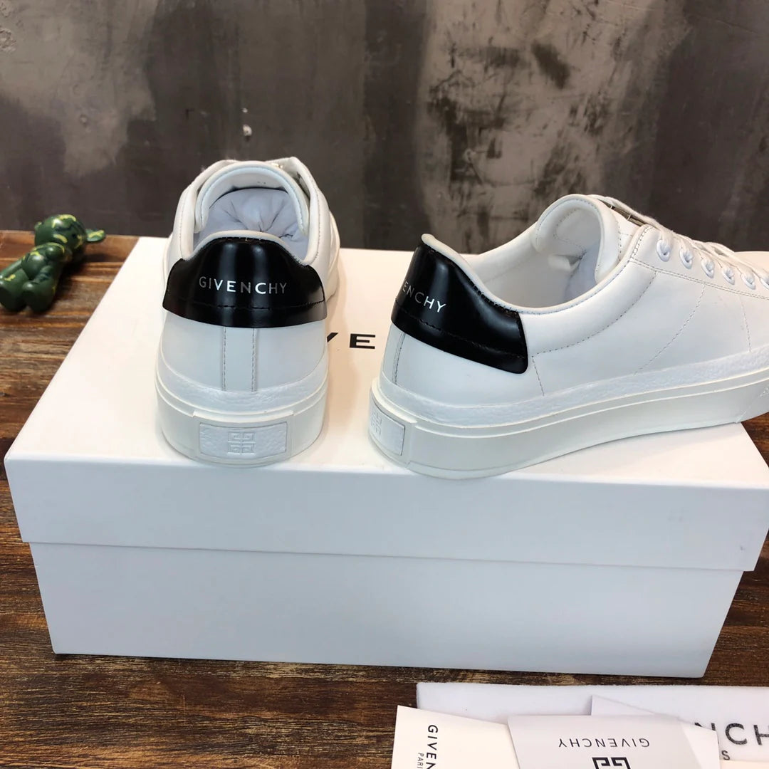 GVC SNEAKER