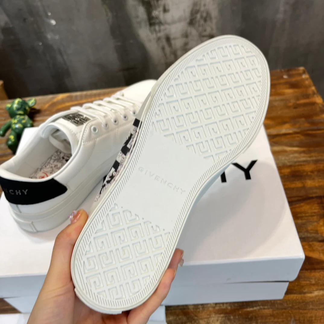 GVC SNEAKER