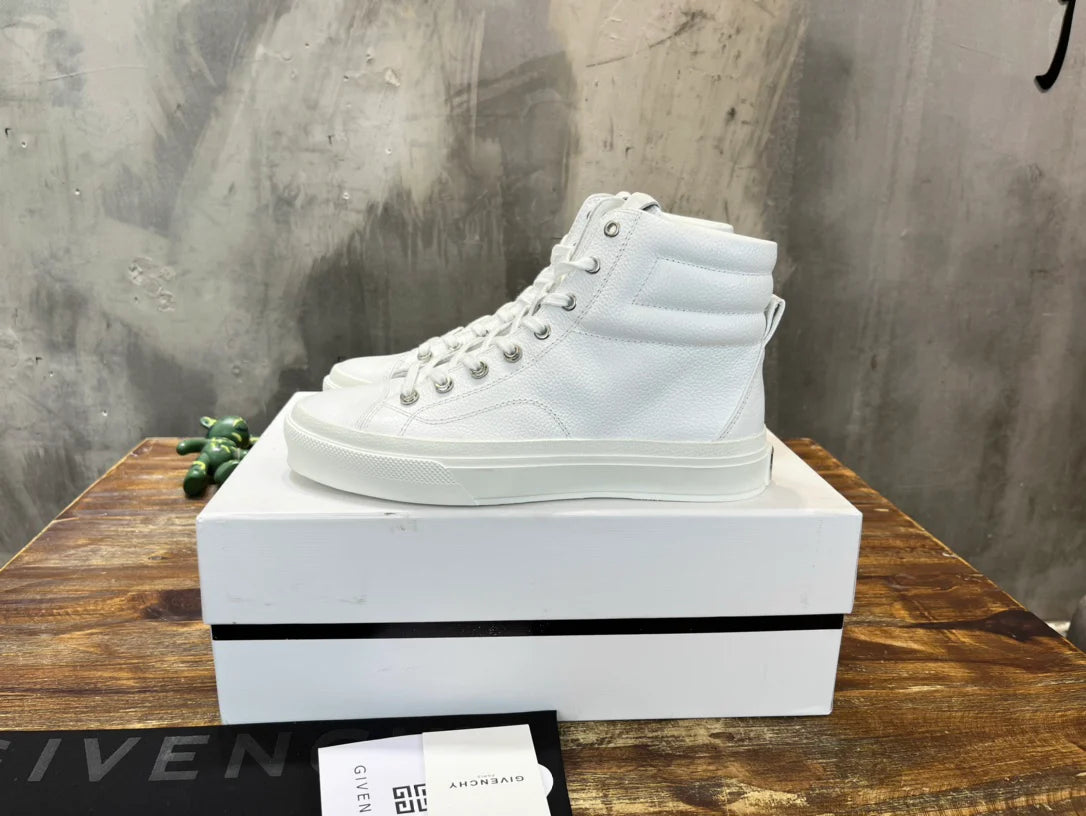 GVC SNEAKER