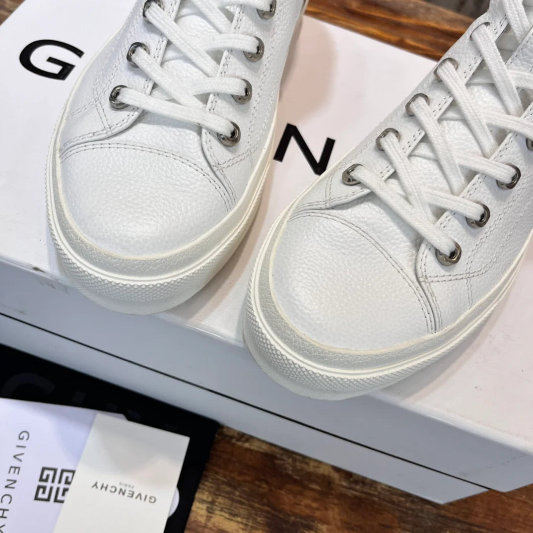 GVC SNEAKER