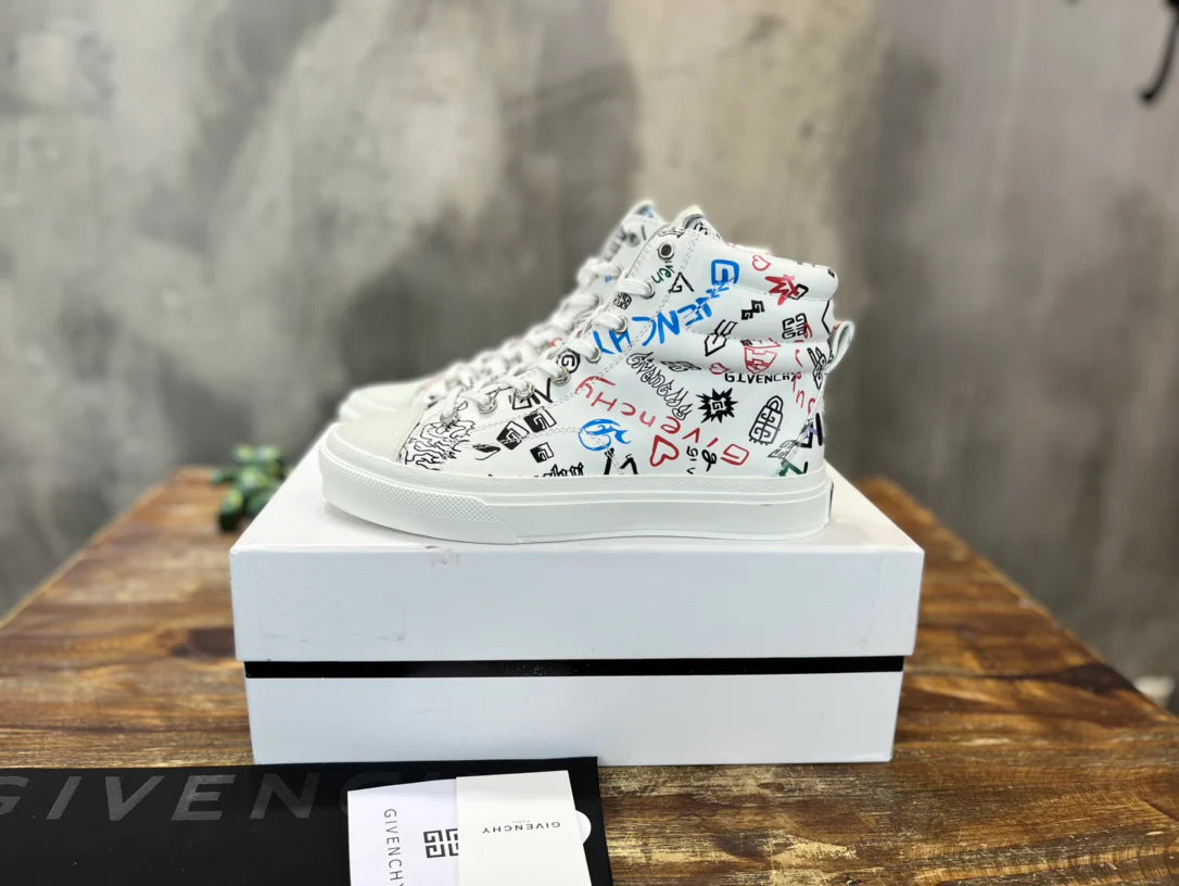 GVC SNEAKER