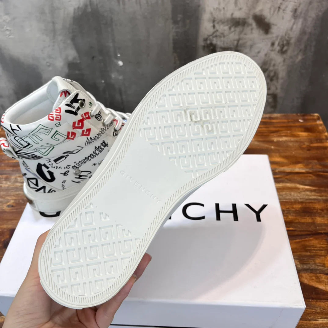 GVC SNEAKER