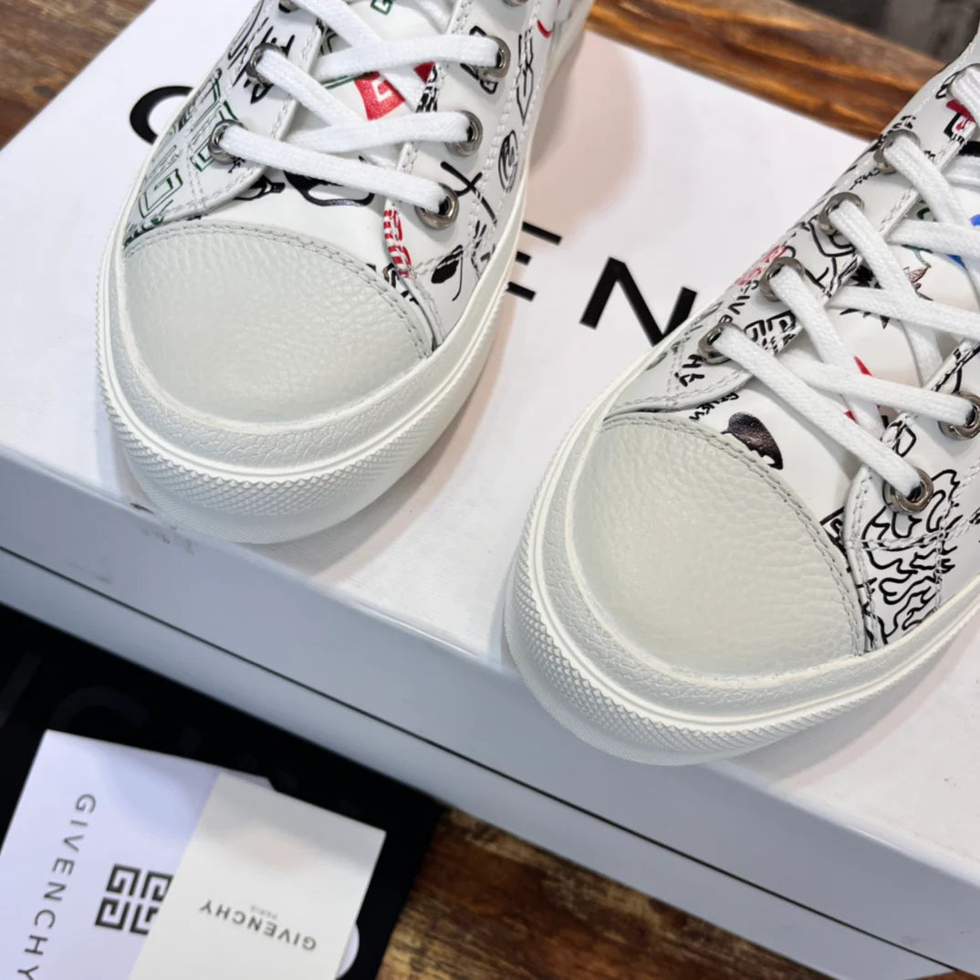 GVC SNEAKER