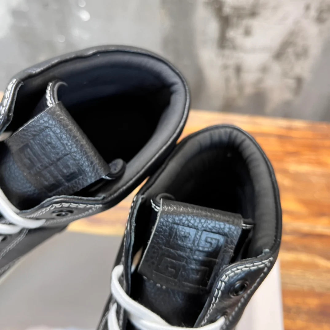 GVC SNEAKER